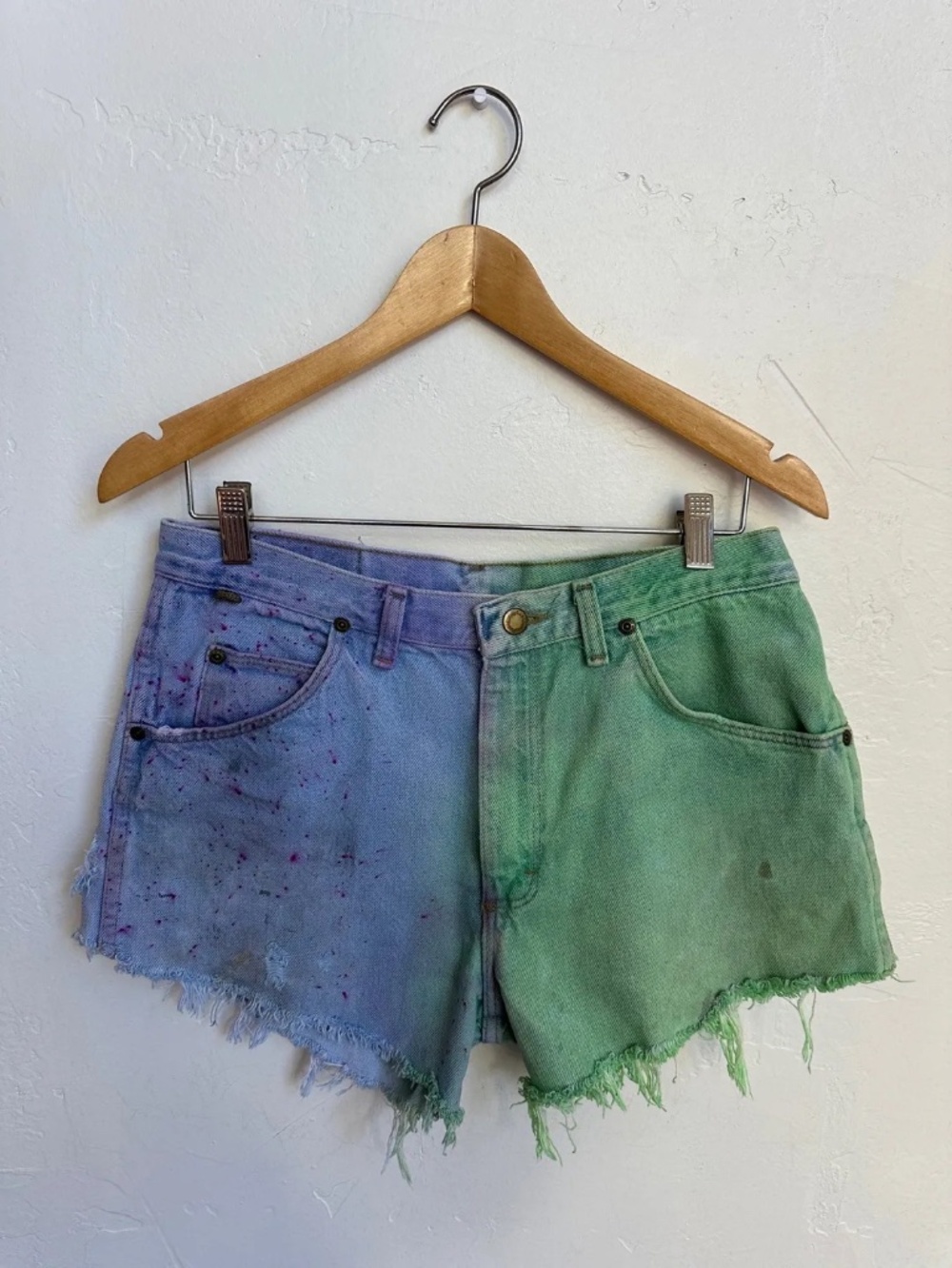 OOAK Vintage 2-Tone Wrangler High Waisted Shorts Size Medium 29/30